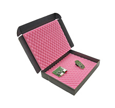 Антистатические картонные коробки с розовым рассеивающим поролоном